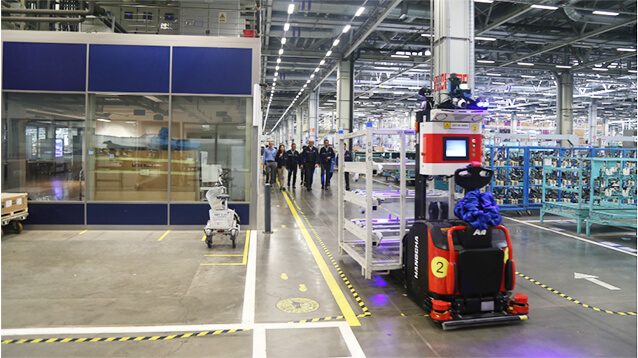 Hangcha AGV operating in an automated manufacturing facility