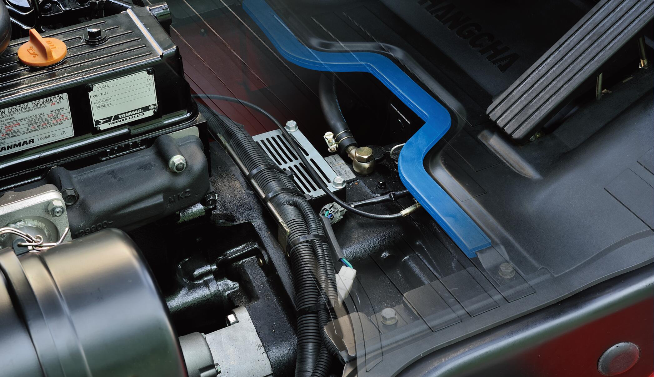 Full-floating hydraulic 4WD transmission