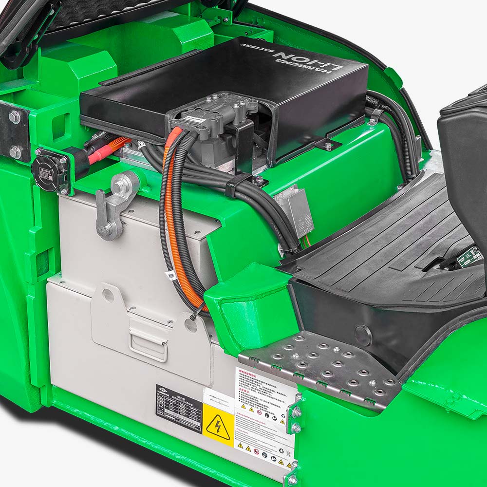 Easy battery pack removal for maintenance