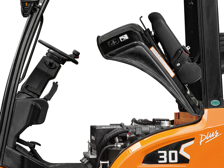 Easy maintenance with flip-open hood access